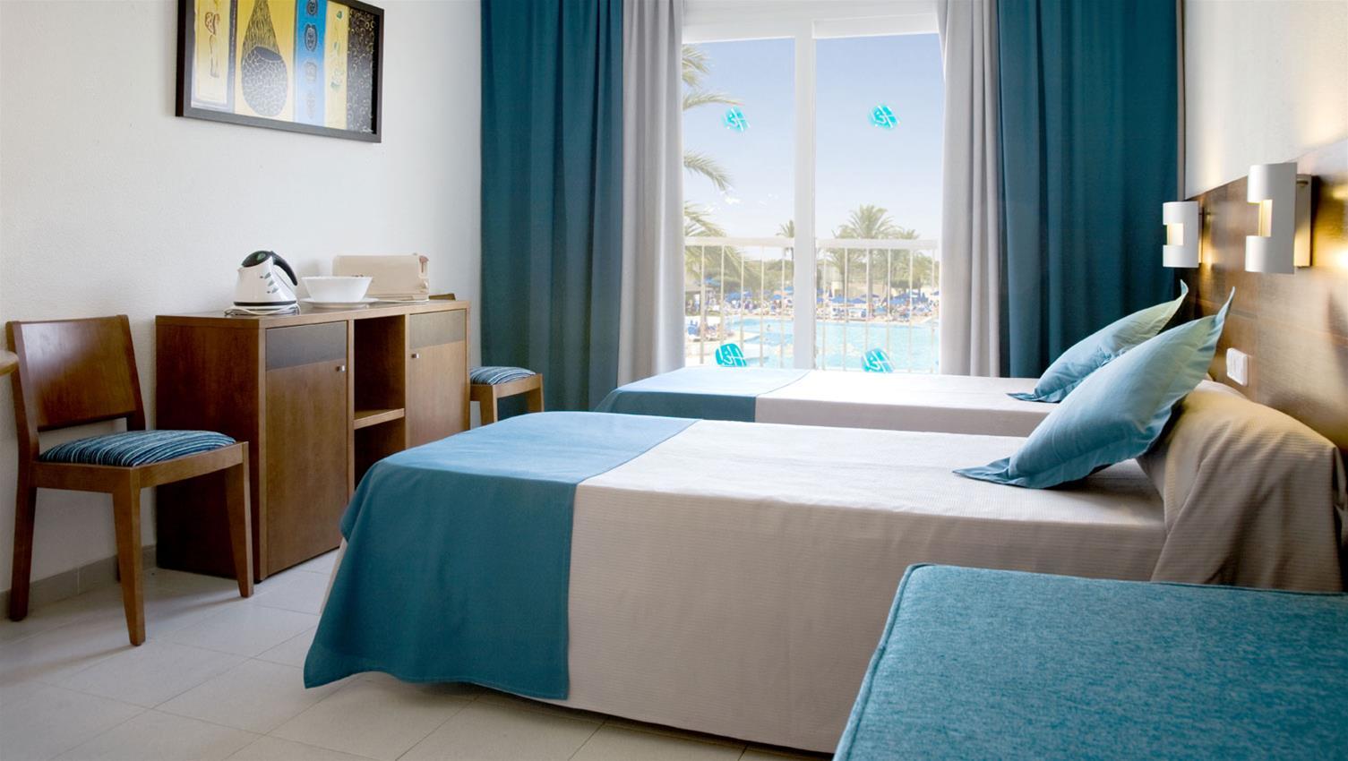 Globales Aparthotel Bouganvilla サ・コマ エクステリア 写真